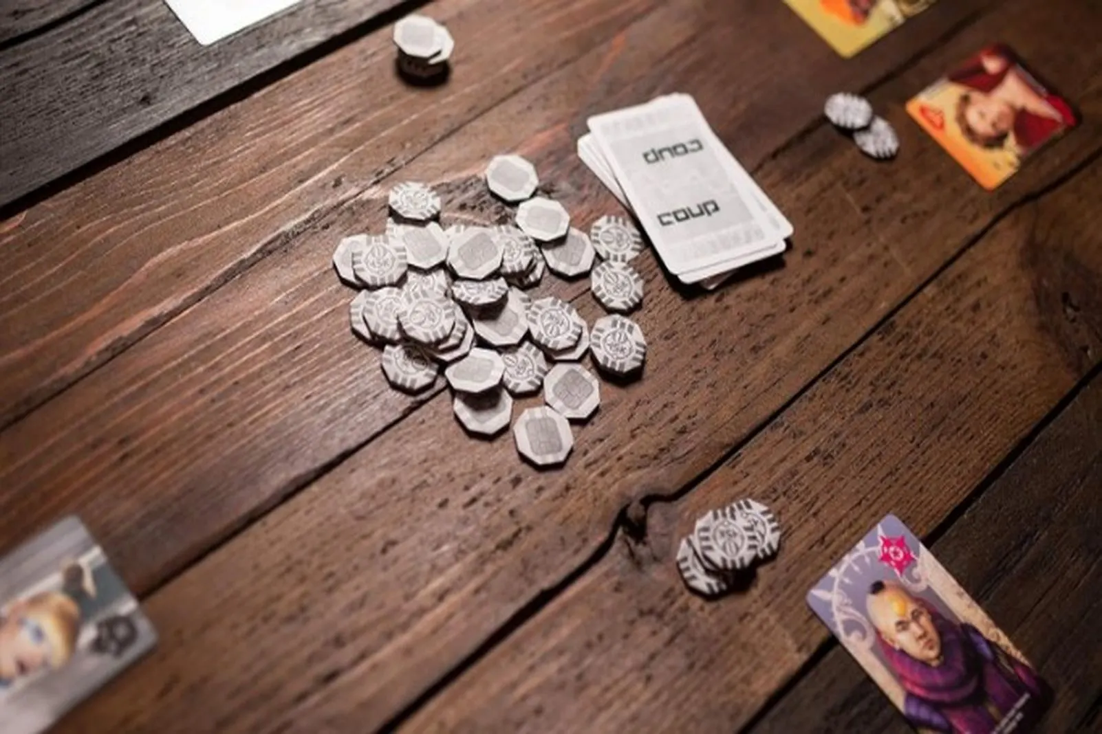Discover budget-friendly entertainment with our list of the top 7 cheapest board games. Enjoy hours of fun without breaking the bank!